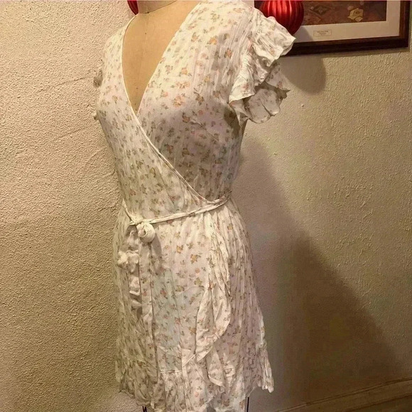 Billabong Wrap and Roll Woven Floral Dress Size M - Picture 8 of 16